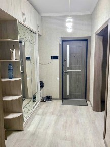 ЮНУСАБАД 2 УГОЛОВНЫЙ суд 3\2\4 кирпичный дом. Продаю квартиру