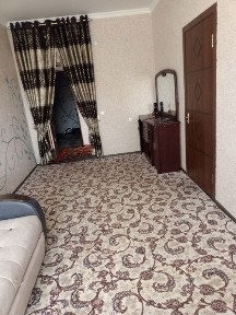 Срочно! Место для парней в квартире возле метро Новза