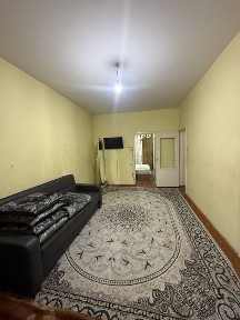 2 xona Farhod bozori yaqinida