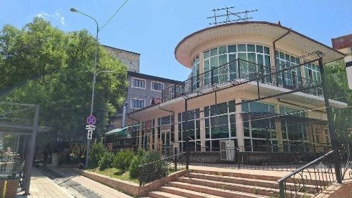 Продается отдельно стоящее здание. Ресторан. Первая линия