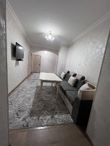 Сдаётся квартира на Бобур парке 3х комнатная срочно!