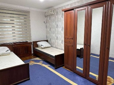 Сдаётся 2-комн метро Айбек, ЦУМ, 65 м²