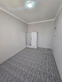Samarqand vokzalda 4 xonali kvartira oilaga ijaraga beriladi