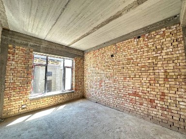 Karobkali uchastka sotiladi.Yengi uzumzor mahalla