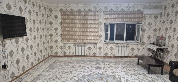 2 хонали квартира Янги хаёт тумани 8 худуд 3 этаж. Оилага берилади.