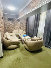 Срочно! Квартира на Чиланзар Е квартал 3/4/5 общ пл 110м Лифт есть
