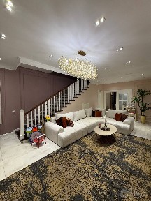 СРОЧНО ! ПРОДАЁТСЯ 4-х комнатный Таунхаус в ЖК Tiara Residence Военн