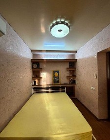 Сдается на Цуме, Ц-7 центр 2х комнатная квартира