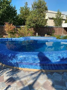 продается дом 12 соток, площадь дома 550 кв