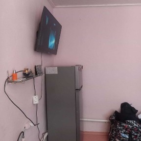 Аренда. Дом с Участок Яшнабад рн. ул. М.Ашрафий. 3 сот 4 ком. Ц-400у.е.