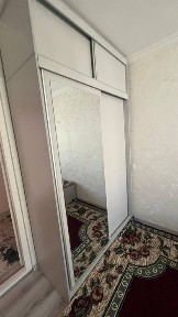 Ijaraga beriladi (oilaga) barcha qulayliklarga ega.