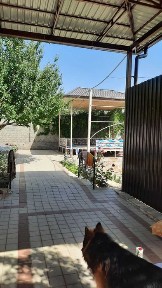 Продается участок в 15 соток, с двумя кирпичными домами в Назарбеке