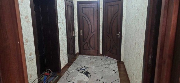 Продаётся 2-х комнатная квартира, с ремонтом.