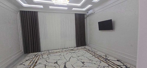 Срочна арендага. Сергели 5 Голден лайф оркасида 3 хона 1-этаж 800$