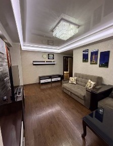 Космонавты. 3комнатная. 80 м2. С обстановкой