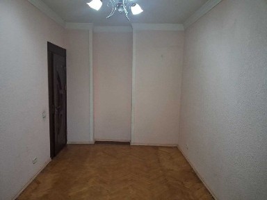 Лабзак да 3 хона 3 етаждан жуда кулай квартира сотилади !