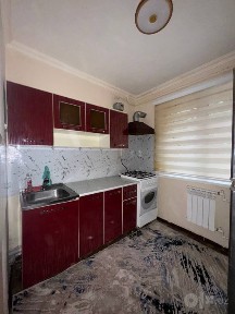 Срочно продается 1 хона 1 этаж Партсезд. Финикс Кафе