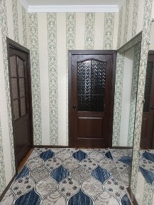 Сдам 2 комнатную квартиру в Юнусабад 14-58-70. Цена: 600$+500$ депозит