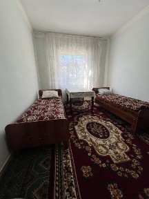2 xonali kvartira sherikchilikka 2 ta qiz olinadi