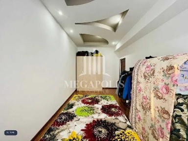 Buxoro, 5-mikrorayonda kvartira arzon narxda sotiladi.№1042