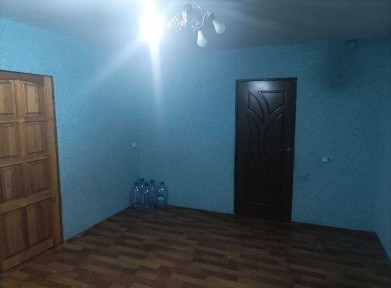 Срочно продаётся 2/1/2 Рохат круг 5 бекат