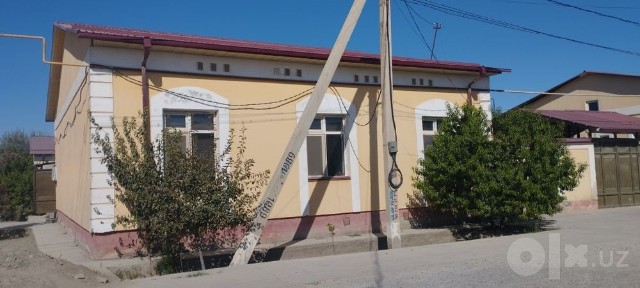 Коттедж сотилади!