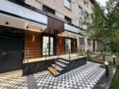 Коммерческое помещение 92 м² | Лабзак | Арендатор 2400у.е. мес