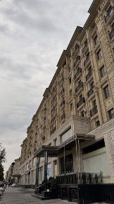 «Продаётся новостройка, квартира в состоянии коробки. »