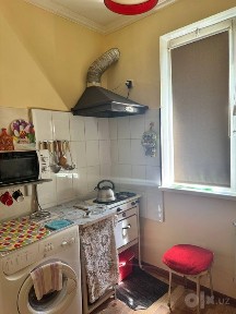 Продажа 1/2/4 Авиасозлар 4,не торец