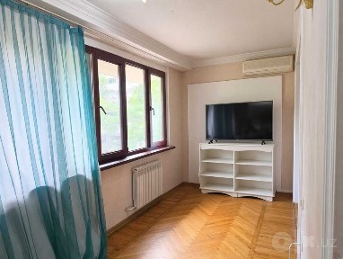 СРОЧНО! Продается 1-комнатная квартира 43 м² Ц-1 ор-р Экопарк