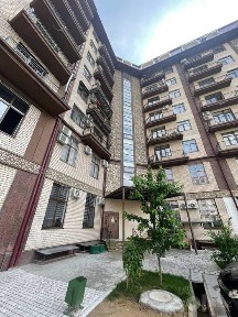 ЖК Nikitina Residence 3 ком, 76 м2.Ор-р: Буюк Ипак Йули, Максим Горький