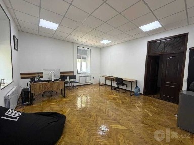 Срочно сдаётся коммерческое помещение 30 м² - Шота Руставели Яккасарай