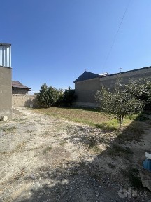 Chumchuqli mahallasida 6 sotixli hovli sotiladi