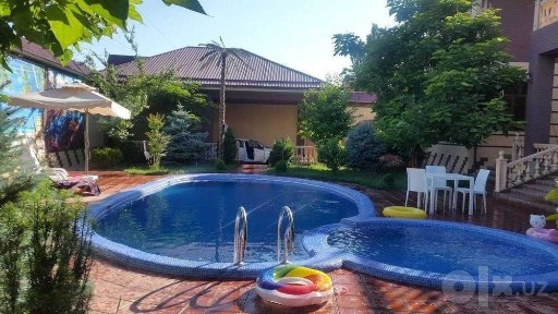 Продаётся дача на Бочке 8 соток