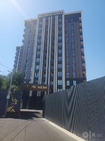 Продается своя 2х комнатная квартира (новая) на Дархан Авенью. 2/4/12