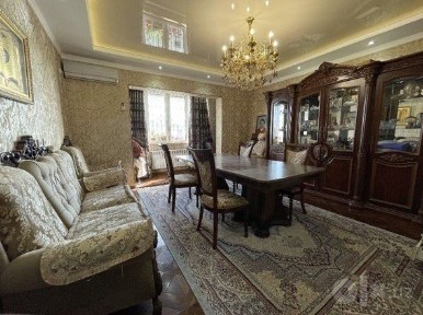 Срочно Продаётся Башлык 3/9/9 без ремонта с мебелью техникой !