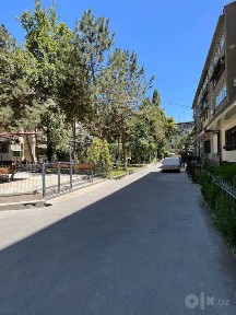 Садык Азимова 3+2/3/5 квартира продается