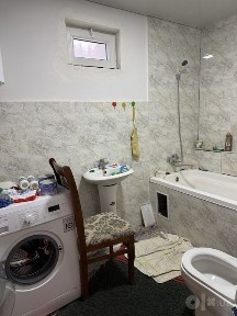 Fargona Shaxar Tekistilda joylashkan Sanfak oqishga yaqin xovli uy ija