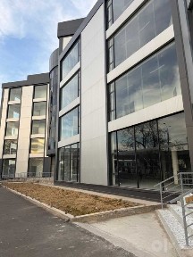 Продается здание 4600мкв Сергелийский район