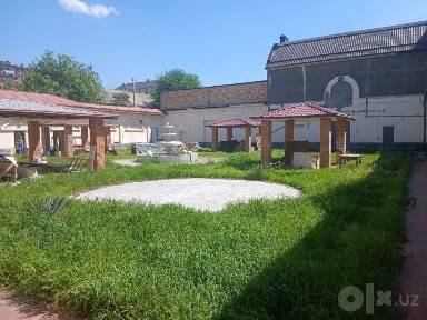Мирзо Улугбекский район метро Буюк Ипак Йули евродом 3-этажный 13,5-со