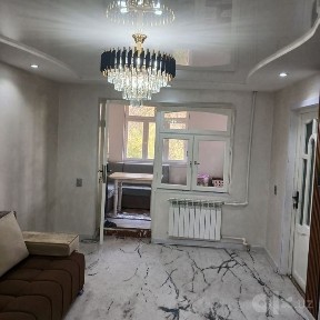 Продаётся ШРуставели 2в3/4/4 евро ремонт с мебелью техникой !
