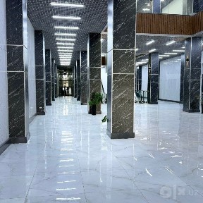 Аренда магазина в карвон шопинг центре. Бухара сити.