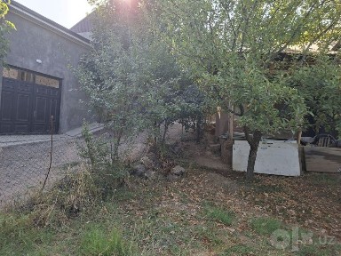 Toshkent viloyati Nanay qishlog'ida hovli sotiladi