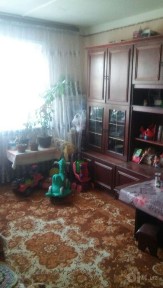 Продам спутник1 2ком 2этаж 2тажки деревянный среднее состояние