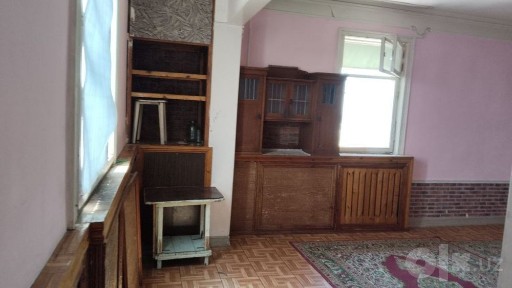 Продам квартиру 1/6/9 (42 кв м) массив Панельный