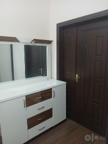 Продаётся однокомнатная кирпичная квартира ор р 5 мкр