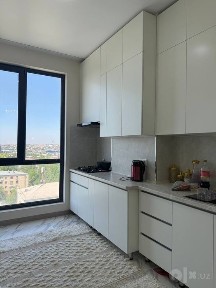 Продается 1 ком квартира, ЖК Чарх Новза, ор-р: Самарканд Дарвоза, 37м²