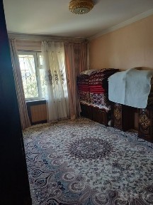 Прадаётся 4/4/4 квартира