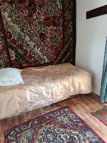 Сдается комната с хозяйкой в собственном доме, вход в комнату раздел