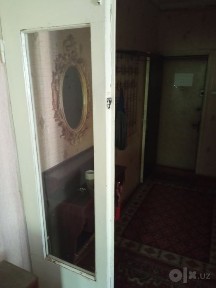 Продаю однакомнатную квартиру на массиве Карасув2